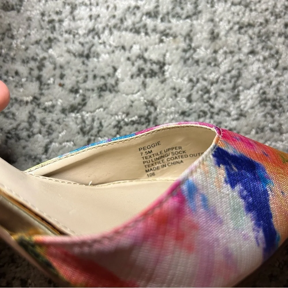 Steve Madden Peggie Tie-Dye Pointed Toe Gold Ankle Strap Heels Size 7.5